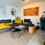 Maison Des Coteaux Вилла Goyrans